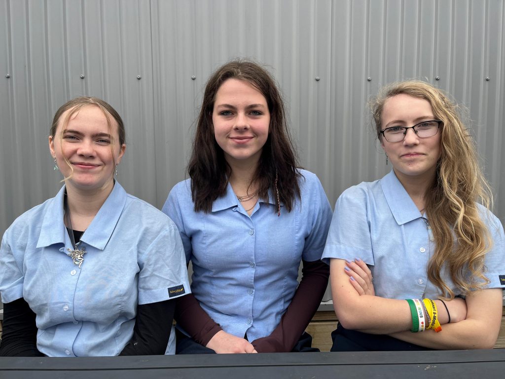 Lydia Curtis, Jess Riley, Teagan Curtis2 Resized