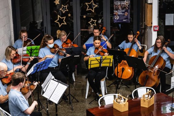 Taupo Strings2