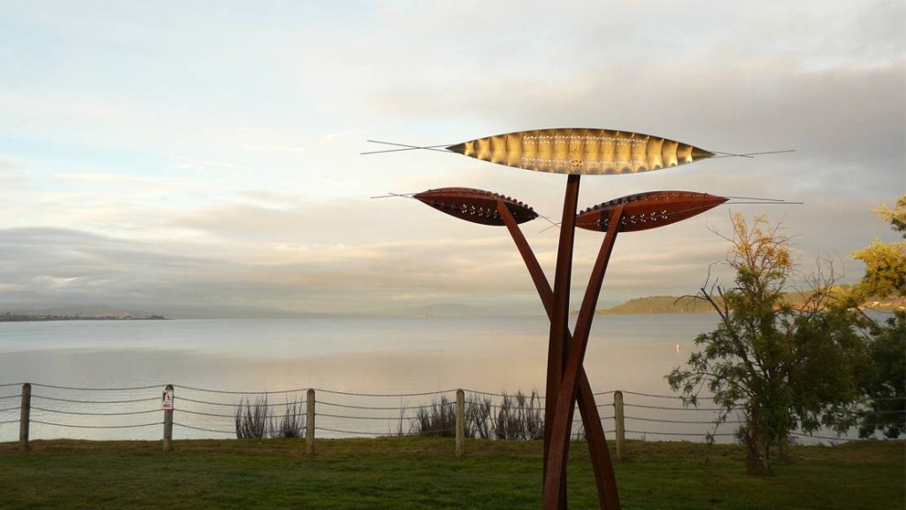 Defining Horizons E1540416374738 Sculpture